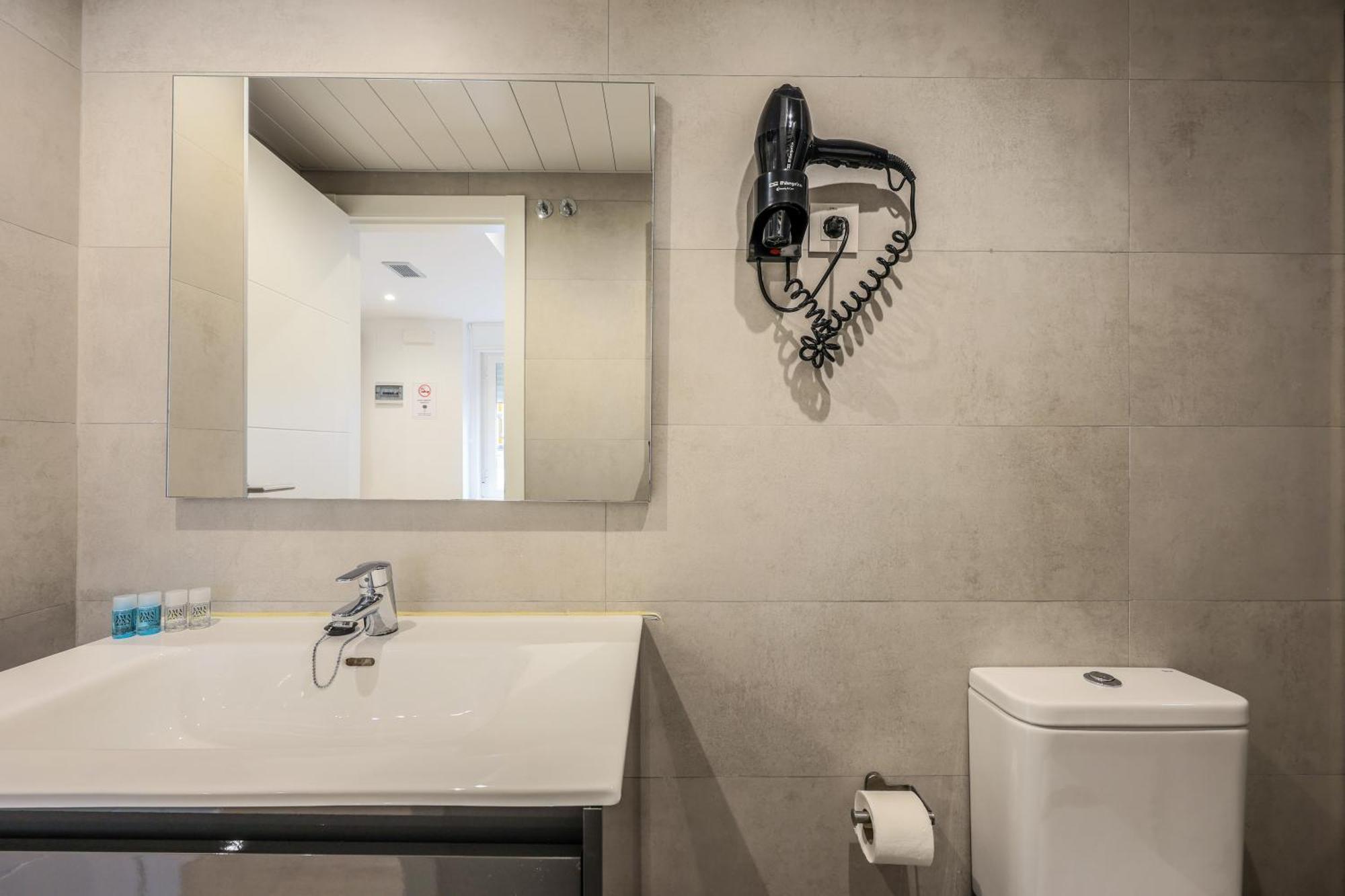 Amazinn Places Blasco De Garay 105 Μαδρίτη Εξωτερικό φωτογραφία